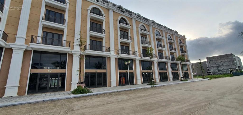 Bán shophouse mặt cảng tại tuần châu marina hạ long giá chỉ 8 tỷ. sổ đỏ sẵn sàng sang tên