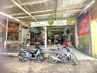Nhà ngộp bank nhà bè. 200m2. ngang 8m dài 25m. 4 tầng + sân thượng. hẻm ô tô 5m. giá 9.5 tỷ