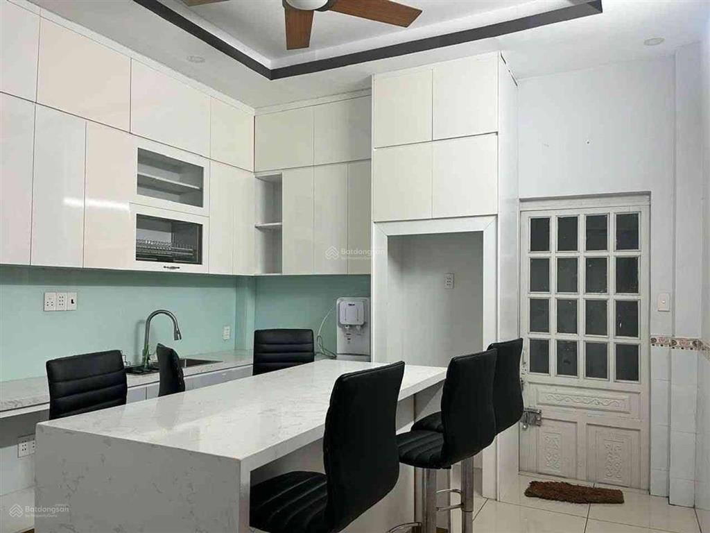 Bán nhà riêng hẻm xe hơi tại huỳnh tấn phát, 8,35 tỷ, 60m2