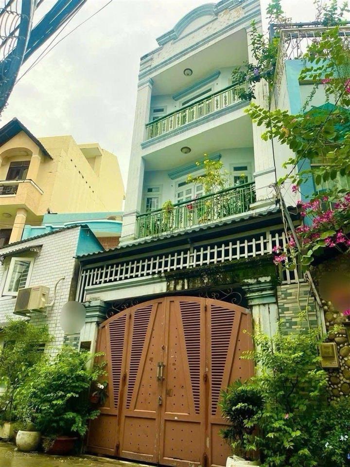 Nhà 4 tầng hẻm xe hơi đường tân mỹ quận 7. có tới 6 phòng ngủ diện tích 110m2. giá 12,5 tỷ