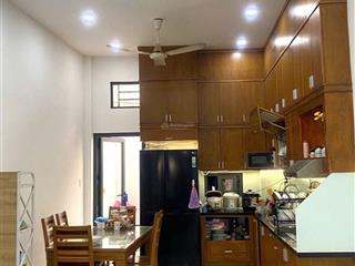Nhà hẻm xe hơi lâm văn bền quận 7. dt 74m2 + 2 mặt tiền trước sau, 4 phòng ngủ. giá chào 9,5 tỷ tl