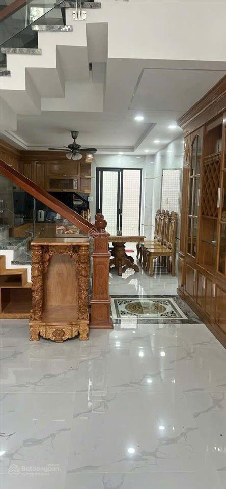 Bán gấp nhà riêng tại lê văn quới, 8,3 tỷ, 54,3m2, 5pn, 5wc, pháp lý đầy đủ