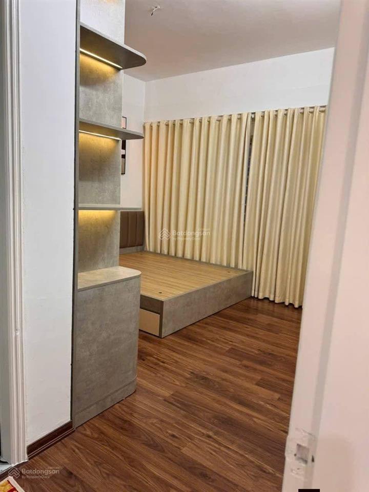 Bán cc tại khu đô thị vĩnh hoàng, 4,9 tỷ, 81m2, 3pn, 2wc, giá tốt, uy tín