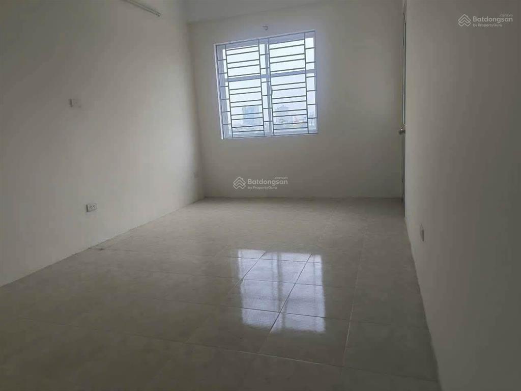Bán căn hộ 2pn, 1wc tại khu di dân đền lừ iii, giá siêu hời chỉ với 3,9 tỷ, 63m2