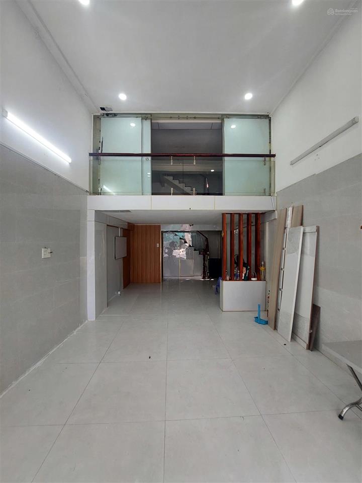 Bán nhà mặt tiền tân khai, 9 tỷ, sd 150m2, 3pn, 2wc, p minh phụng, hcm