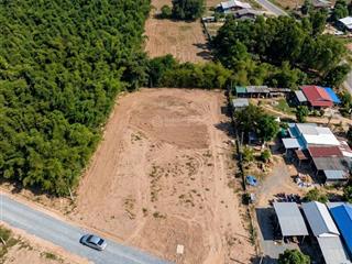 Bán đất full thổ cư dt 175m2(5x35m) ngay đường cây bài vị trí đẹp ngay quân đội sư đoàn 9  1 tỷ 9x