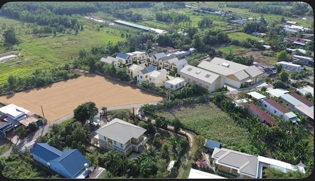Kẹt tiền cần bán lô đất vườn 991m2  2.3tr/m2 mặt tiền nhựa lớn  dân cư hiện hữu tại củ chi
