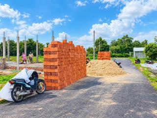Em cần bán lô đất nền thổ cư full 100m2  đầu vào chỉ cần bỏ ra trước 750tr sở hữu ngay