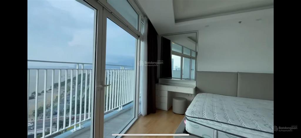 Bán nhanh 3br azura giá tham khảo tốt trong khu vực chỉ 13,7 tỷ view sông
