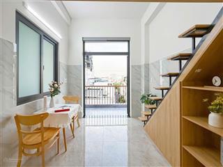 Duplex chưa qua sử dụng new 100%  ban công  full nội thất  mặt tiền đường trường chinh