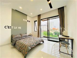 Khai trương ban công rộng 30m2  full nội thất  ngay trường chinh  tân bình