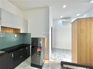 Ban công full nội thất  tách bếp  ngay mặt tiền đường trường chinh  cầu tham lương