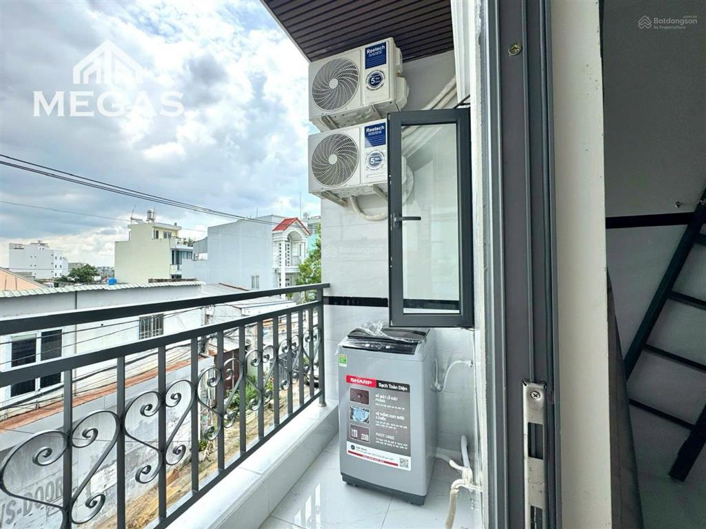 Cho thuê căn hộ duplex mới 100%  ban công thoáng mát ~ gần tô ký  nguyễn ảnh thủ