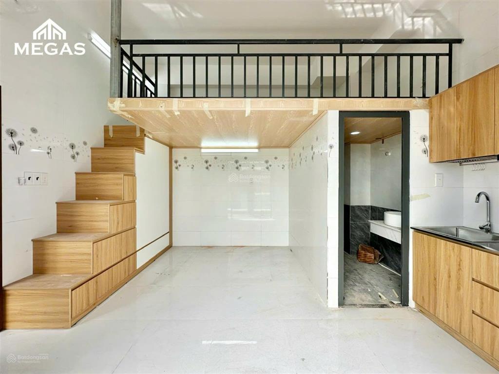 Có gác mới xây 30m2 sẵn máy lạnh  có cửa sổ siêu thoáng  ngay nguyễn văn quá  trường chinh