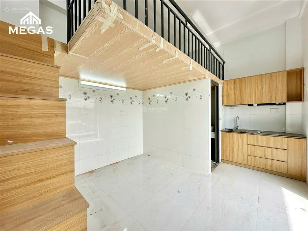 Có gác mới xây 30m2 sẵn máy lạnh  có cửa sổ siêu thoáng  ngay nguyễn văn quá  trường chinh