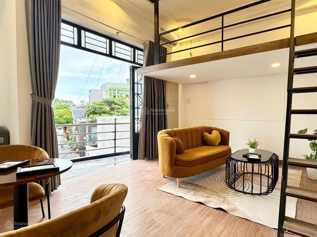 Khai trương 15p duplex ban công full nội thất ngay dương quảng hàm đi bộ qua vlu