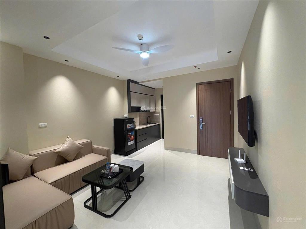 1pn + 1pk đầy đủ nội thất có thang máy ngay nguyễn thái sơn