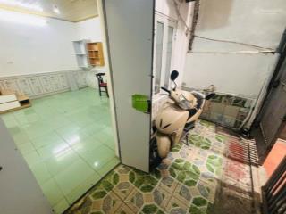 Xuân đỉnh  bán đất tặng nhà 2 tầng  2 thoáng trước sau  ô tô tránh 30m  35m2  5.85 tỷ