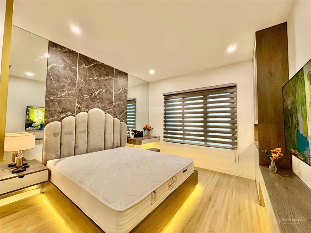 View đẹp 5tỷ5(có tl) 61,6m2, 2n2w pcc1 triều khúc