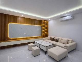 Giảm nửa tỷ! 20m ra mặt phố trương định, ngõ thông 3 gác, sđcc, full nội thất xịn, không qh, 41m2