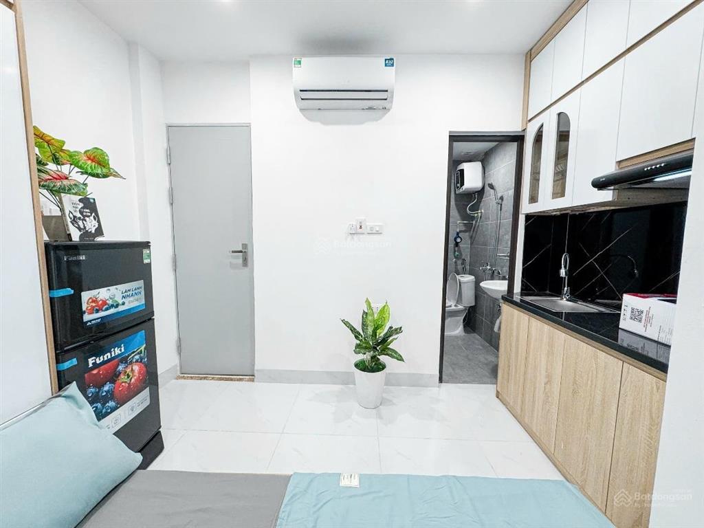 Siêu phẩm chdv thang máy, cách phố 200m, hai bà trưng, 2 thoáng, 11pn, full nội thất, pccc, 49,6m2