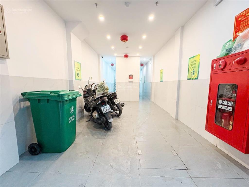 Siêu phẩm chdv thang máy, cách phố 200m, hai bà trưng, 2 thoáng, 11pn, full nội thất, pccc, 49,6m2