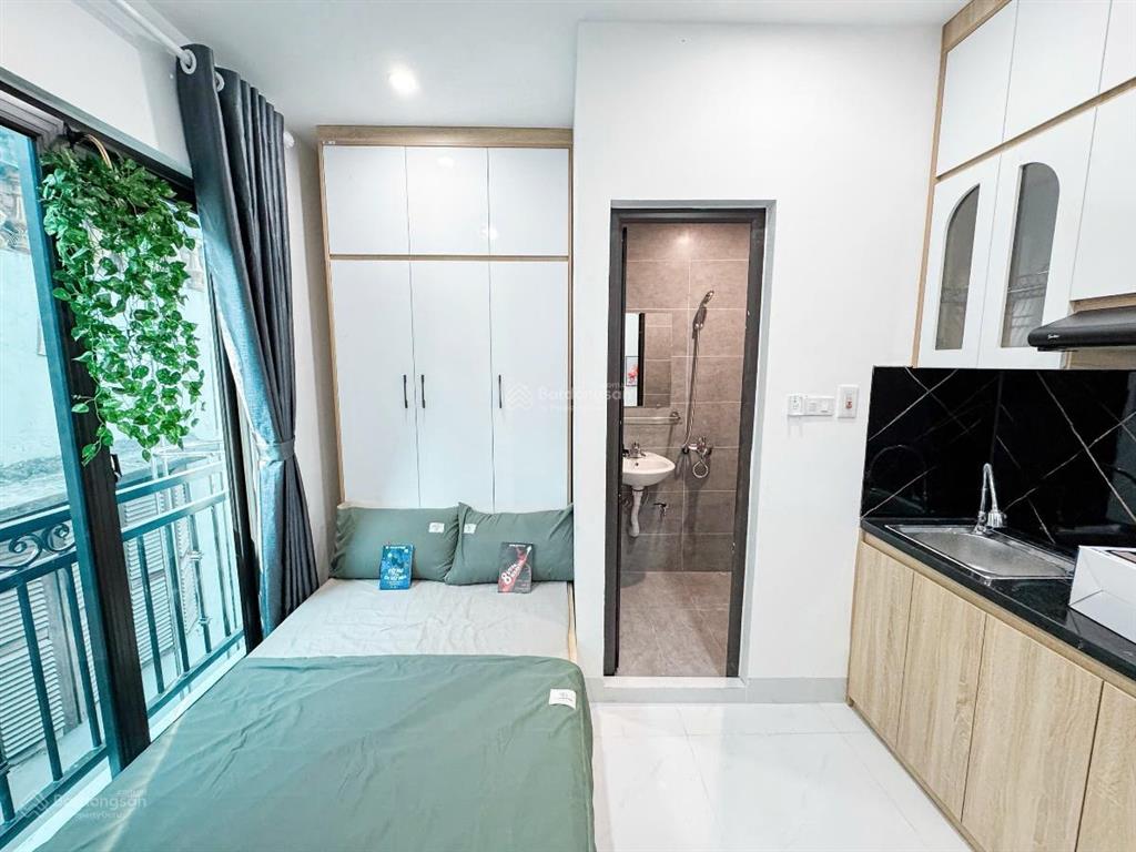 Siêu phẩm chdv thang máy, cách phố 200m, hai bà trưng, 2 thoáng, 11pn, full nội thất, pccc, 49,6m2