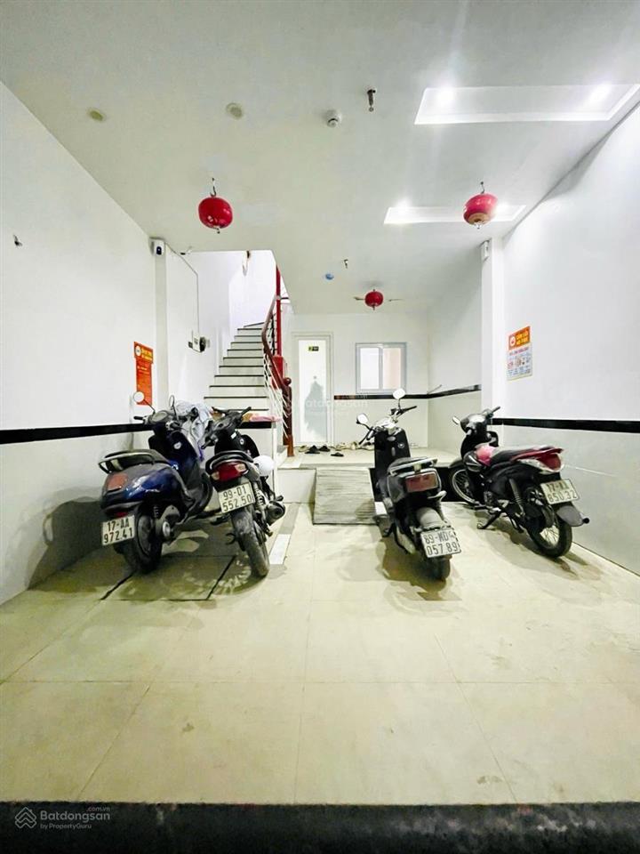 Gần mặt phố, chdv đại la, mặt ngõ kinh doanh, trước nhà rộng, thoáng, 50m2*5t, 8 pn, sđcc