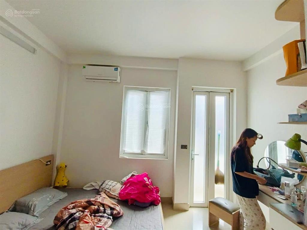 Gần mặt phố, chdv đại la, mặt ngõ kinh doanh, trước nhà rộng, thoáng, 50m2*5t, 8 pn, sđcc