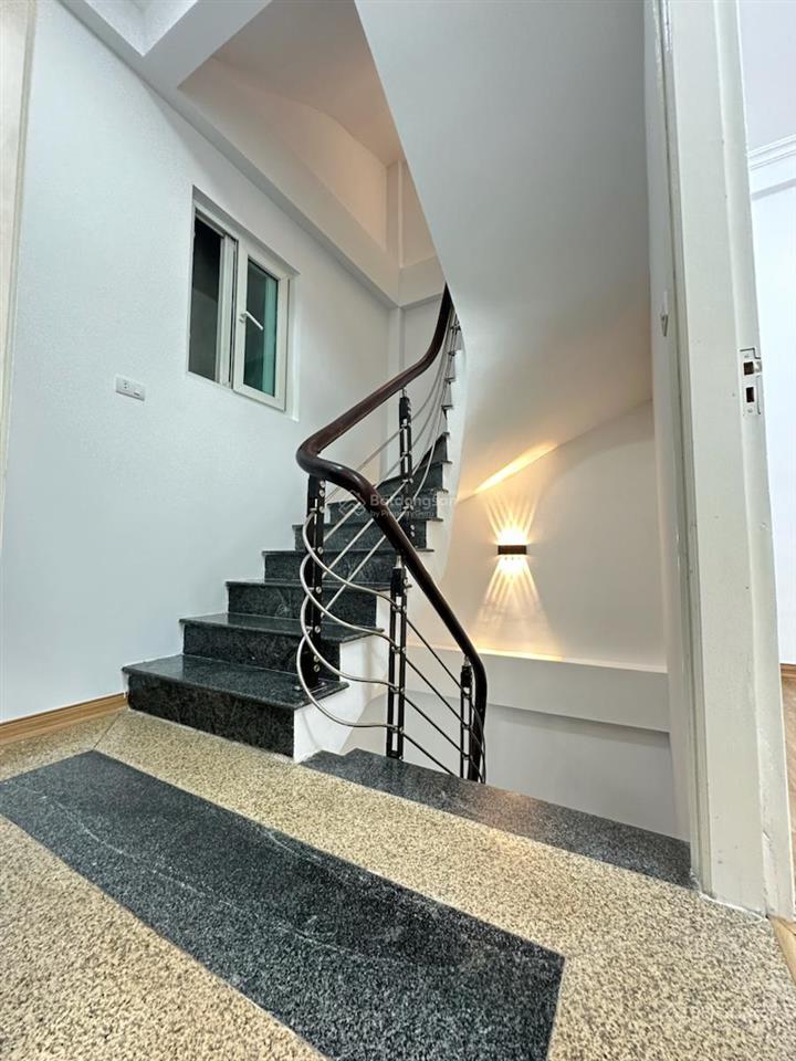 Bán nhà lương khánh thiện, ngõ 3 gác tránh, rộng, 3 thoáng, sân riêng, sđcc, không qh, 49m2*5t