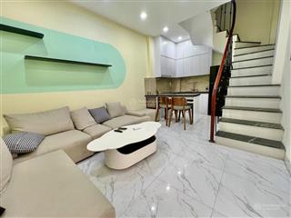 Vf3 đỗ cửa, trương định vị trí đẹp, ngõ thẳng, thoáng, không qh, sân riêng, 37m2*5t, chỉ có 6,86tỷ