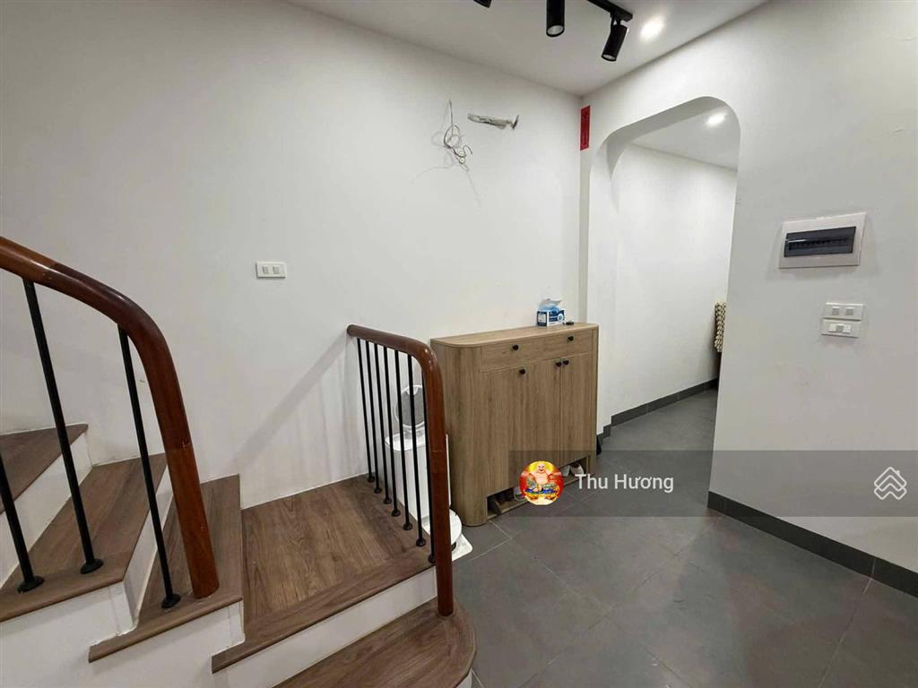 Bán nhà phố trương định 30m ra ô tô, 2 thoáng, sđcc 42m2 x 5t nhà mới full nội thất