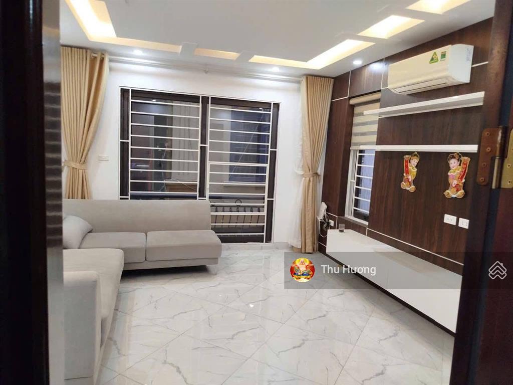 Lô góc minh khai, 30m ra phố, kd, ngõ thông, 2 thoáng, đẹp, tương lai ra phố, sđcc, 35m2*5t