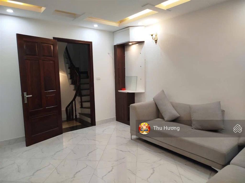Lô góc minh khai, 30m ra phố, kd, ngõ thông, 2 thoáng, đẹp, tương lai ra phố, sđcc, 35m2*5t