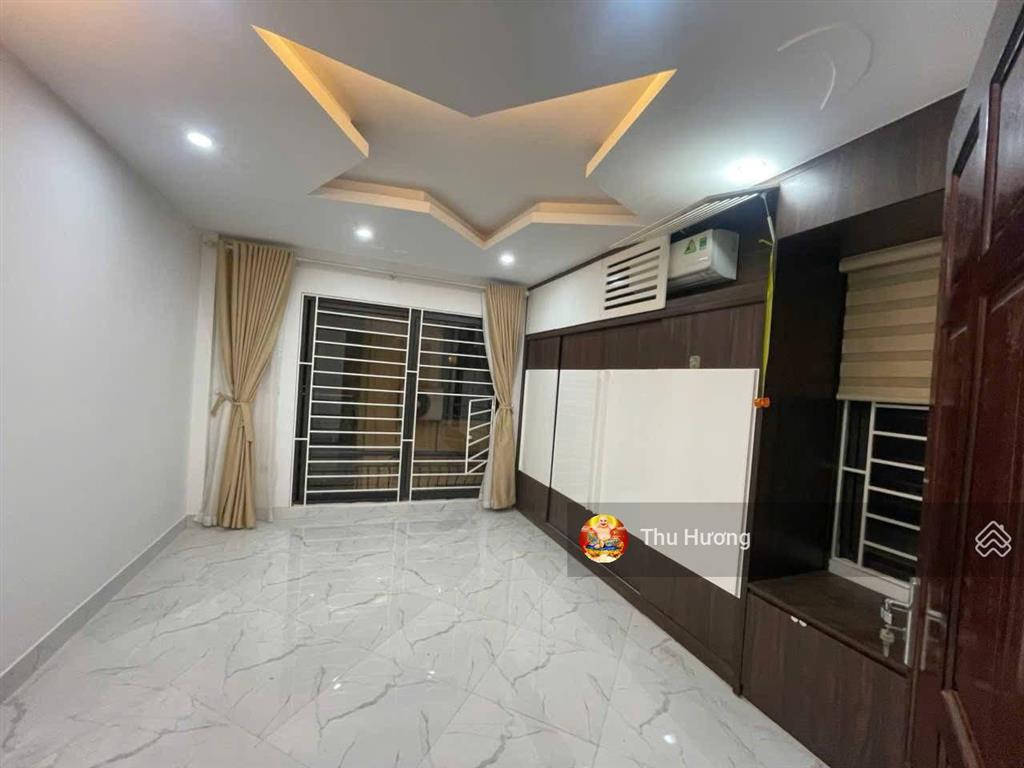 Lô góc minh khai, 30m ra phố, kd, ngõ thông, 2 thoáng, đẹp, tương lai ra phố, sđcc, 35m2*5t