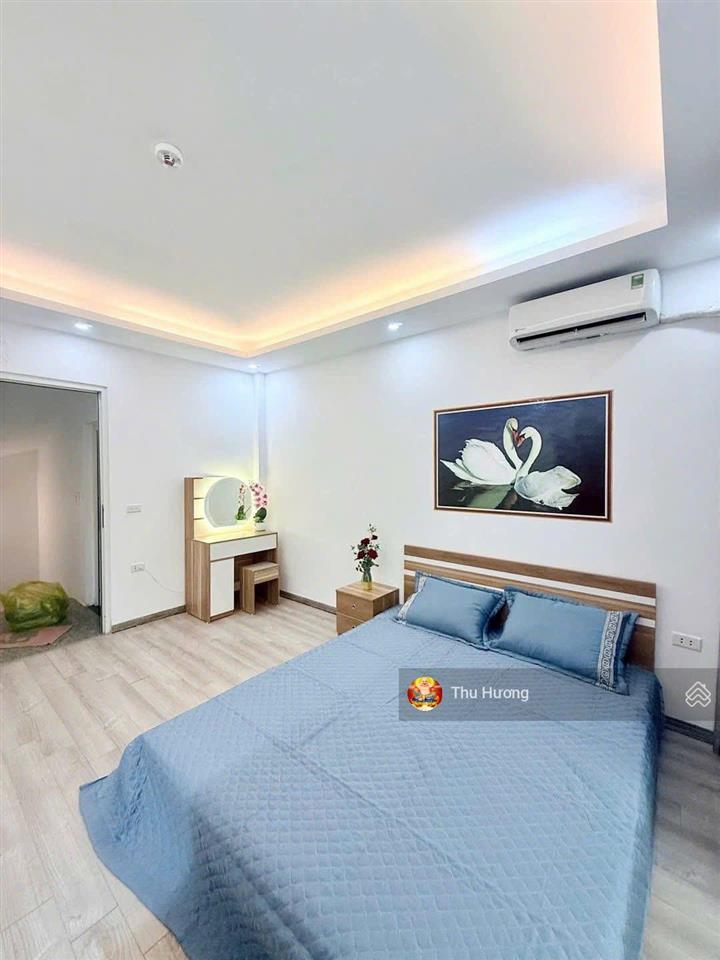 7 tỷ nhà trương định, 20m ra ô tô tránh, 2 thoáng, sđcc, quy hoạch ổn định, 5 tầng full nội thất