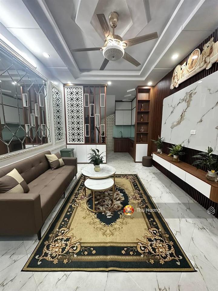 Lô góc, hoàng mai, gần ô tô đỗ, ngõ rộng, thoáng, cạnh time city, kccc, full nội thất, sđcc, 40m2,