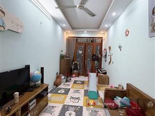 Chính chủ bán 9,2tỷ, nhà đại la, 50m ra phố, ngõ nông, không qh, gần bách kinh xây, sđcc, 45m2*5t,