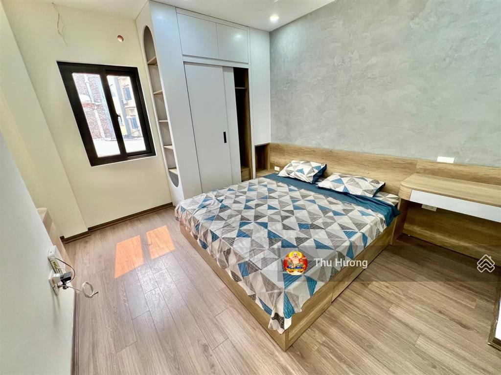 Vf3 đỗ cửa, trương định vị trí đẹp, ngõ thẳng, thoáng, không qh, sân riêng, 37m2*5t, chỉ có 6,86tỷ