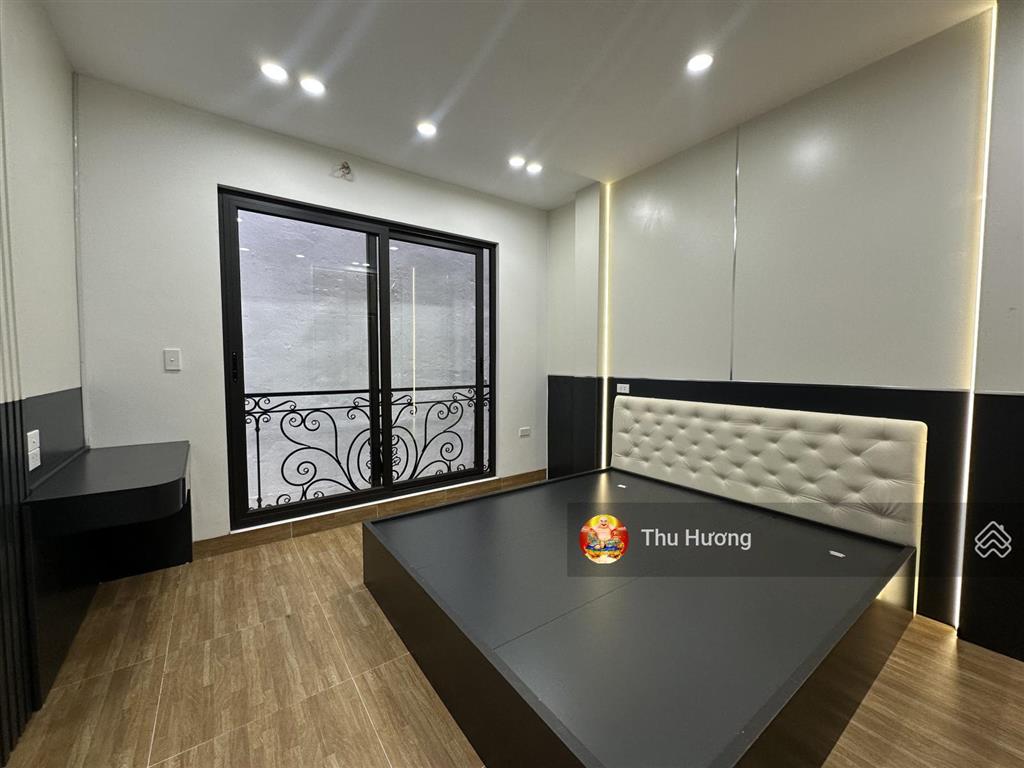 6,3 tỷ nhà hòa bình 7  minh khai, 2 thoáng ngõ thông, 3 ngủ full nội thất, sđcc, qh ổn định