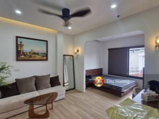 Chdv lê thanh nghị 20m ra ô tô, 2 thoáng ngõ thông, thang máy, k qh, pccc đủ, sđcc, dt 55tr/th