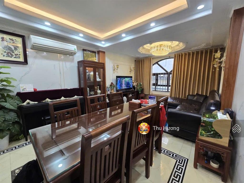 Giá đầu tư! trương định 2 thoáng 5p ra hồ đền lừ, sân riêng, sổ 43m2 đủ công năng, qh ổn định