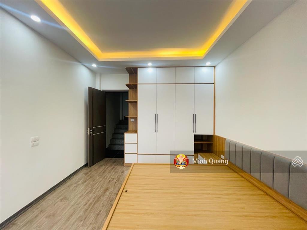 Bán nhà hoàng mai, ngõ 3m, 20m ra ô tô tránh thông nguyễn đức cảnh, sđcc, qh ổn định, đủ công năng