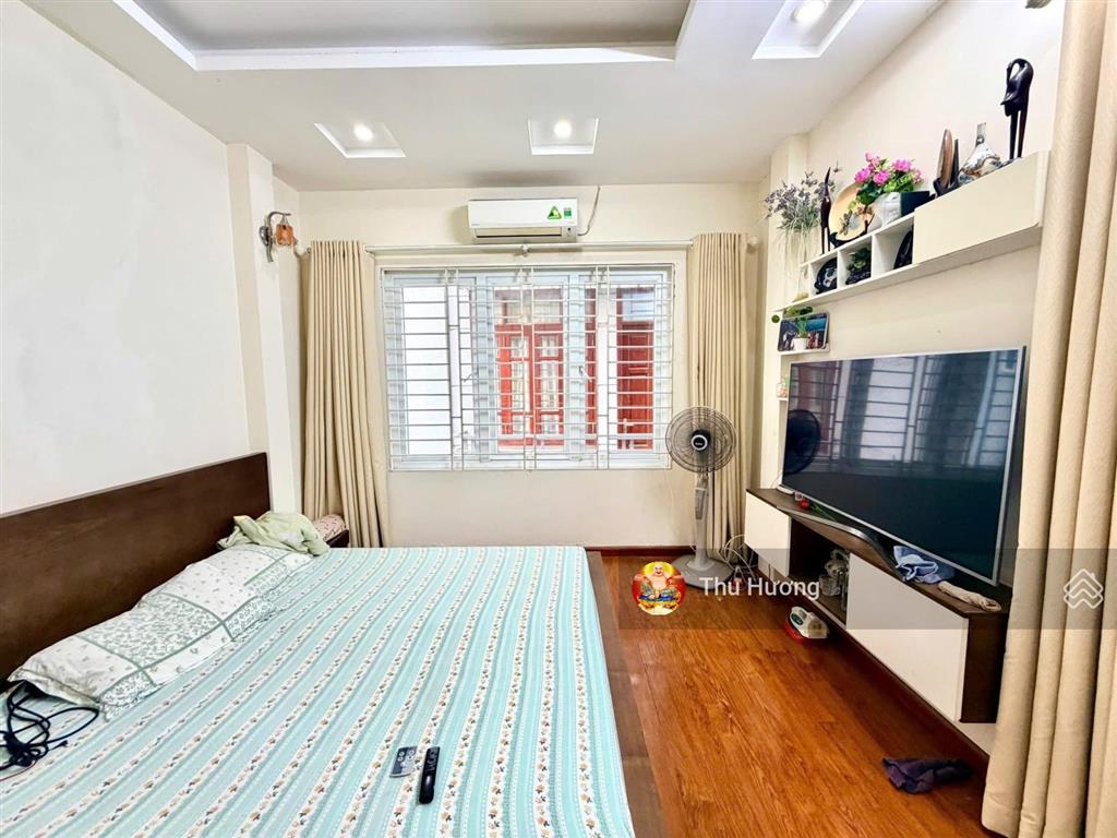 180tr/m2 kim ngưu 30m ra ô tô, ngõ thông kinh doanh, dân xây, qh ổn định, sđcc 49m2