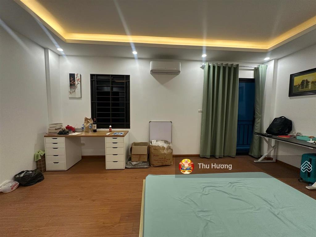 Ngõ 3 gác thông hoàng mai, 2 thoáng, thông sàn, sân riêng, sđcc 45m2*5t, full nội thất, không qh