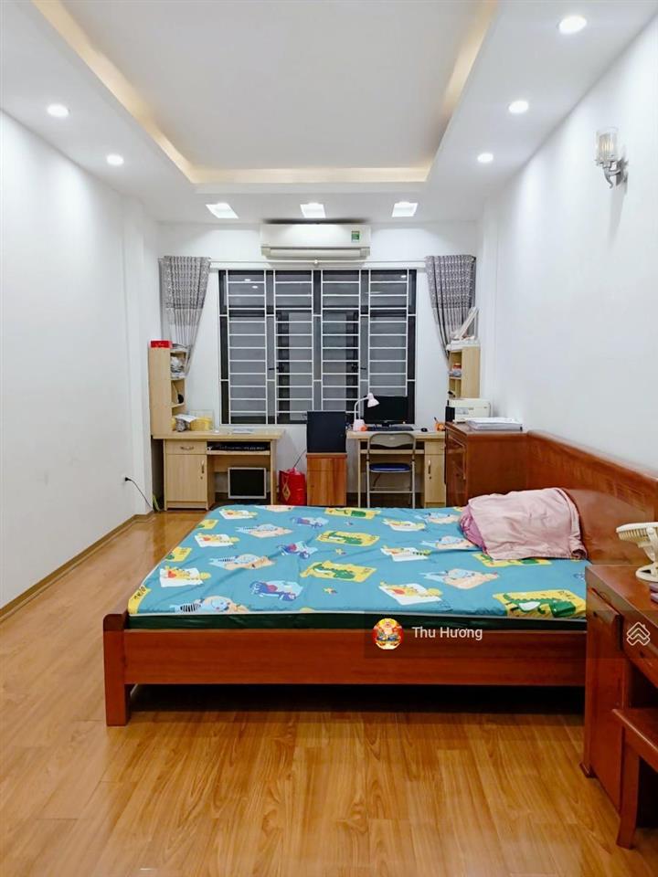 Nổi bật hoàng mai, 10m ra ô tô ngõ thông, 5pn, mới đẹp, sđcc 40.3m2 k qh, kcbt 6t chắc chắn, ở ngay