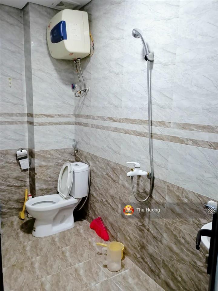 Nổi bật hoàng mai, 10m ra ô tô ngõ thông, 5pn, mới đẹp, sđcc 40.3m2 k qh, kcbt 6t chắc chắn, ở ngay