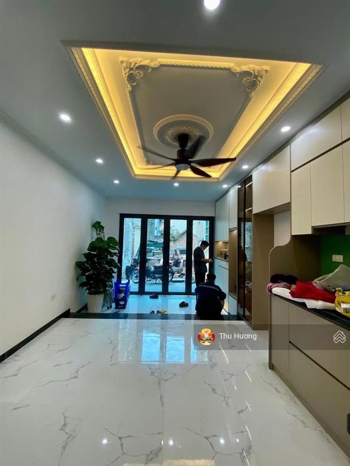 Giá cạnh tranh, 7,5 tỷ, thang máy, minh khai, mặt ngõ thông, gần phố, kd, sđcc 32m2, 3 ngủ full nt