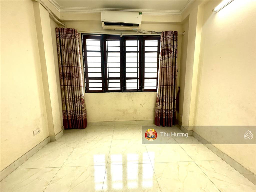 Lô góc tam trinh, ngõ thông kinh doanh, 10m ra ôtô, dân xây sổ riêng 35m2 x 4t, không quy hoạch
