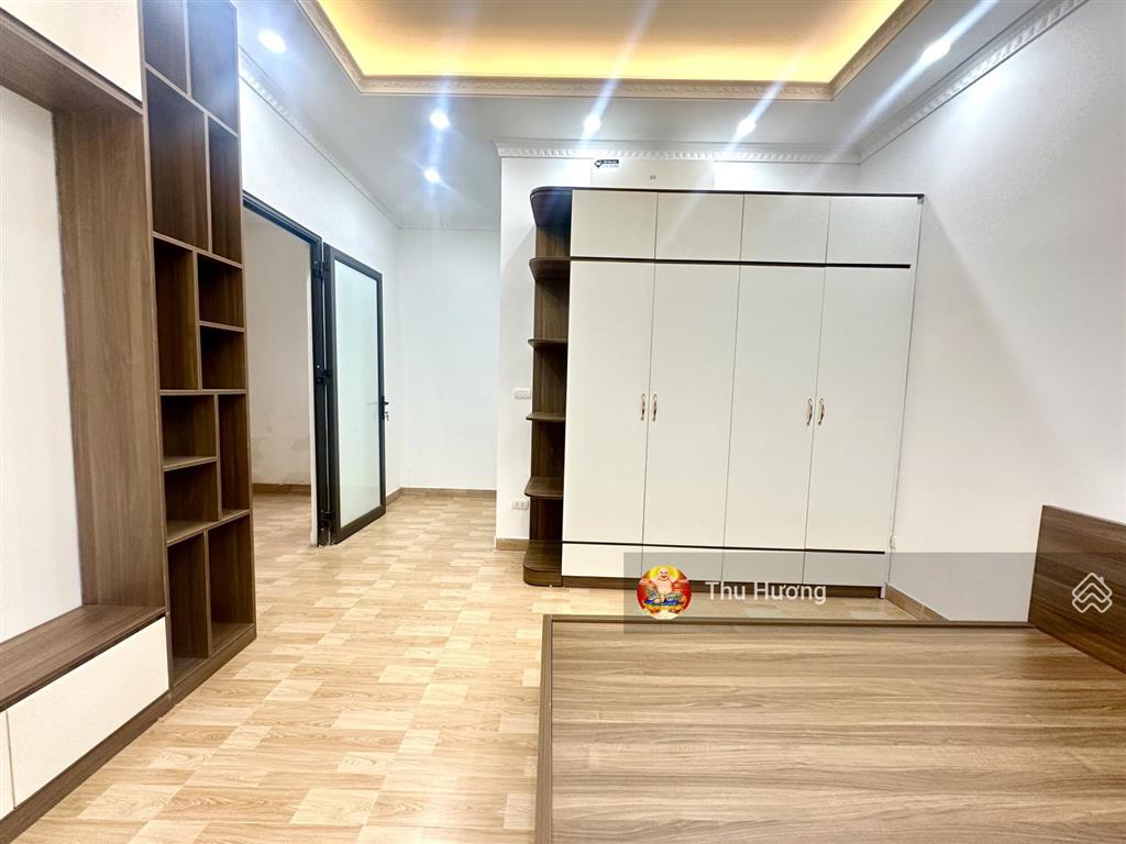 145tr/m2 nhà trương định, lô góc, ô tô qua nhà, sân riêng, dt sổ 57m2 x 4t, không quy hoạch